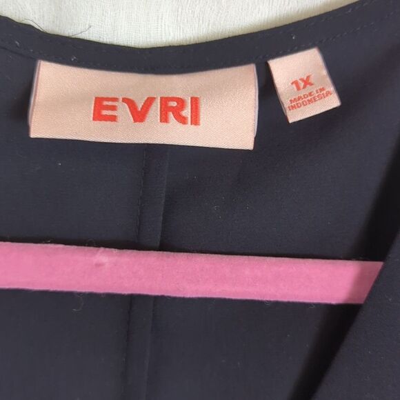 Black Blouse Size 1X EVRI - Picture 3 of 7